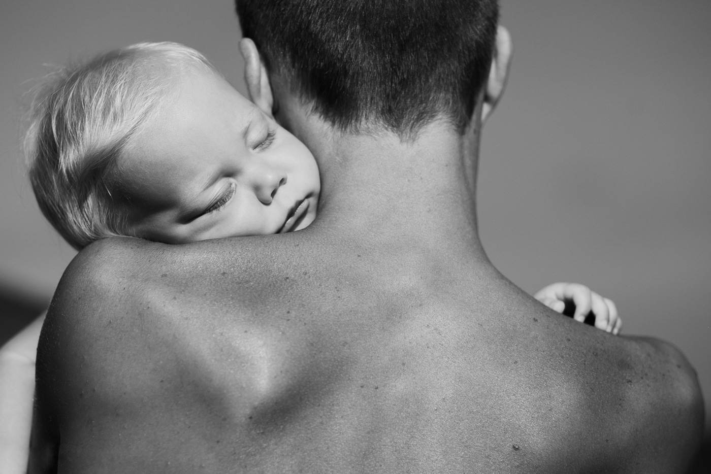  Photos of the father with his son in Sri Lanka